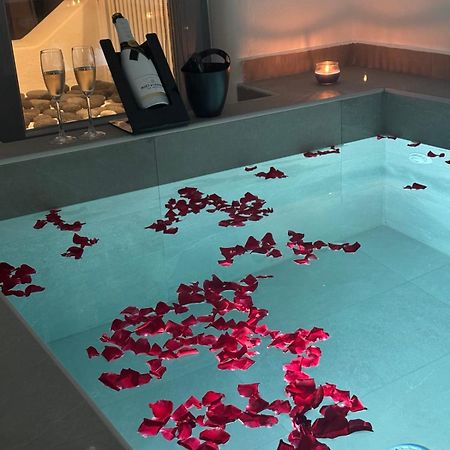 Sunup Lux Villa Οία Εξωτερικό φωτογραφία