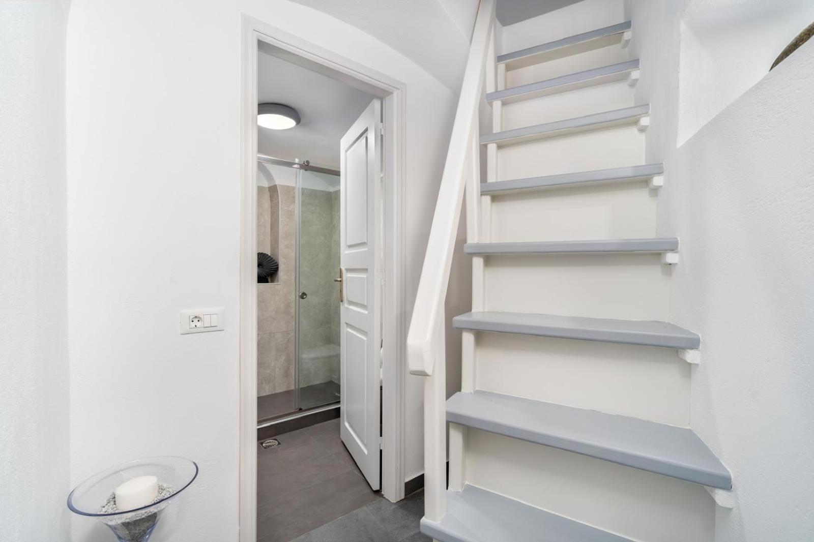 Sunup Lux Villa Οία Εξωτερικό φωτογραφία